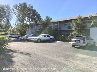 1366 Solana Rd APT G, Naples, FL 34103