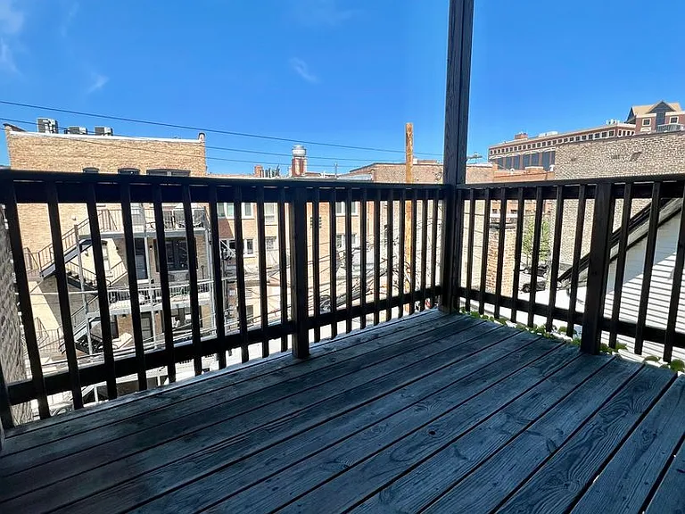 2920 N. Burling — Photo 25