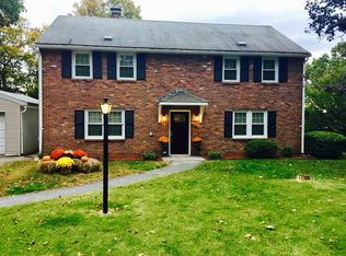 7 Freedom Rd, Woburn, MA 01801