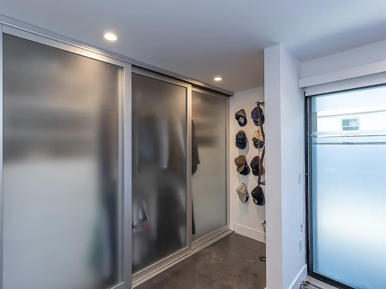 2506 S Wilson Ave — Photo 44