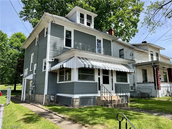 1303 25th St, Parkersburg, WV 26101