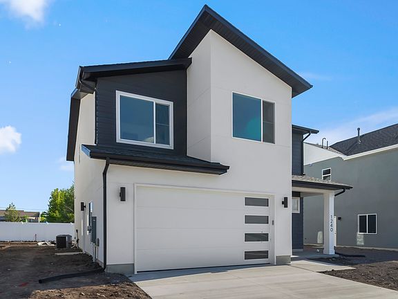 Finished home photos are representational images only. See sales agent for details.