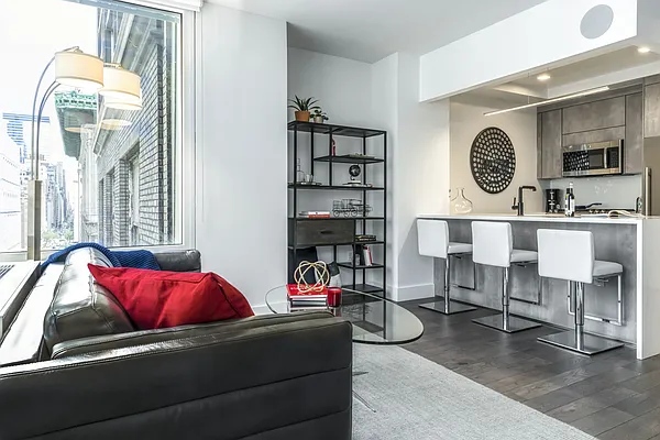 Rented by Kahen Properties | media 39