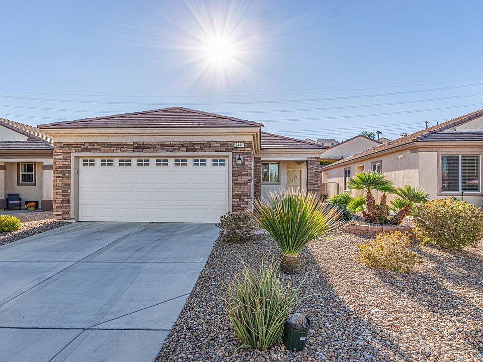 1st image of 2441 Erastus Dr