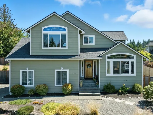 1380 NE Lena Place, Poulsbo, WA 98370