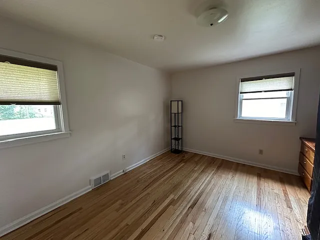 708 Barton Dr — Photo 16