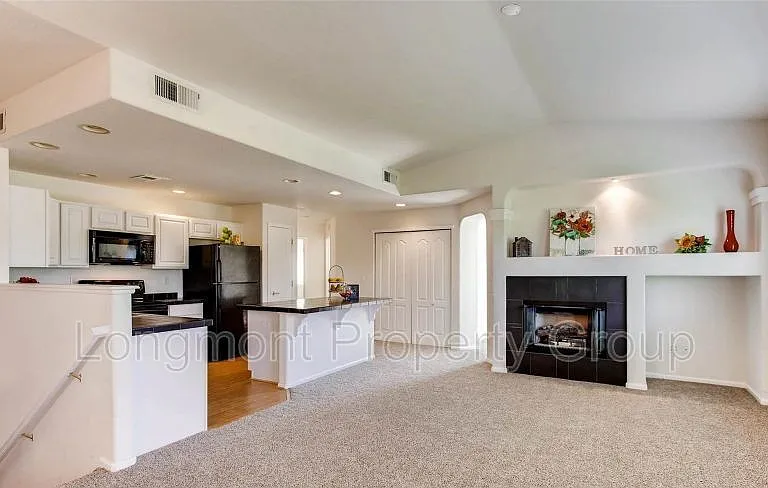 1012 Sonoma Cir #G — Photo 4