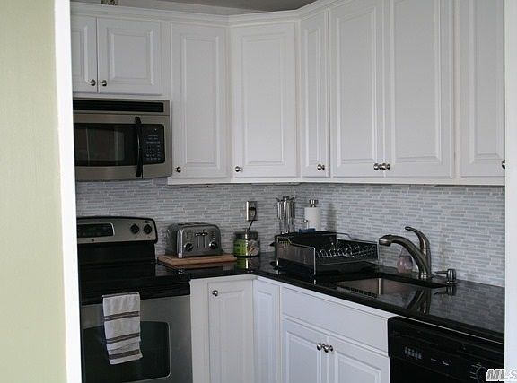 2nd image of 52 Sequoia Way