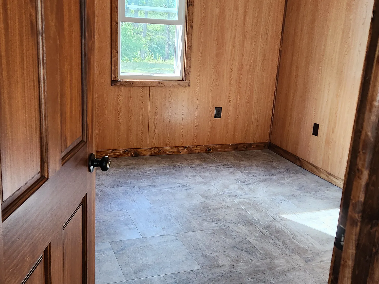 399 Whistler Rd — Photo 3