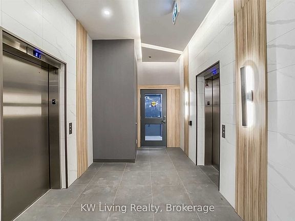 3rd image of 60 Frederick St #3413