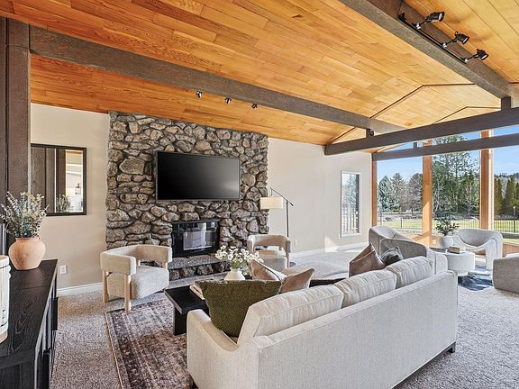 4th image of 4105 S Adams Rd