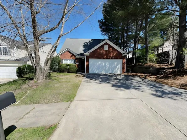 3572 Devon Chase Rd, Atlanta, GA 30349