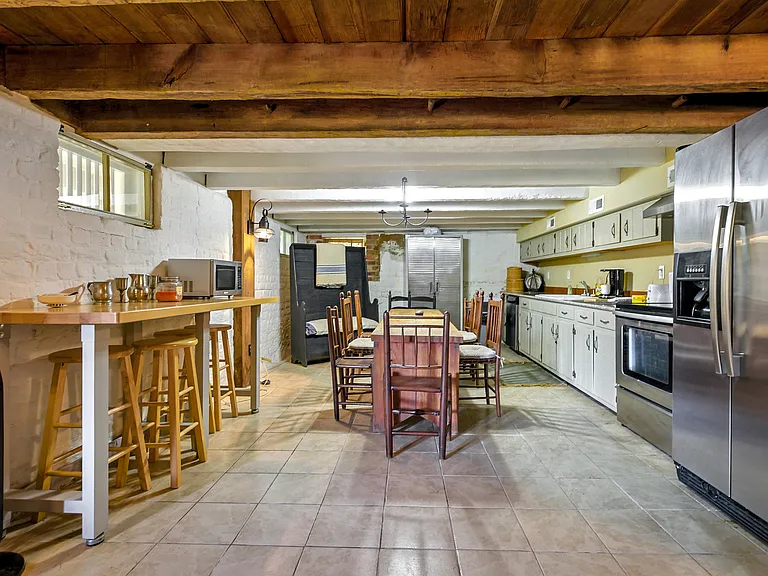 11826 Colonial Trl W — Photo 32