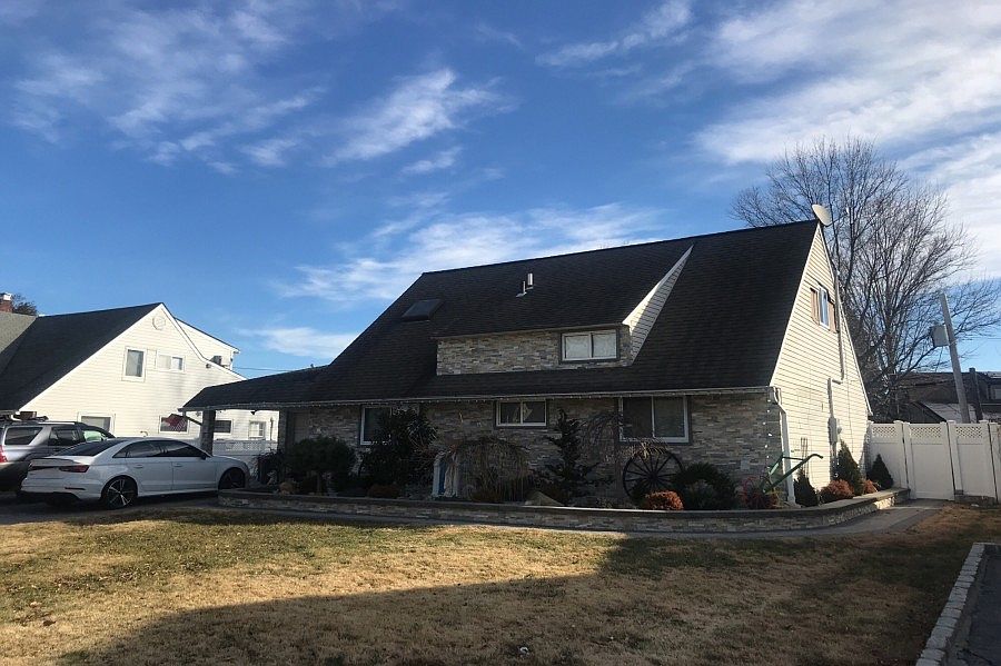 2nd image of 27 Fawn Ln