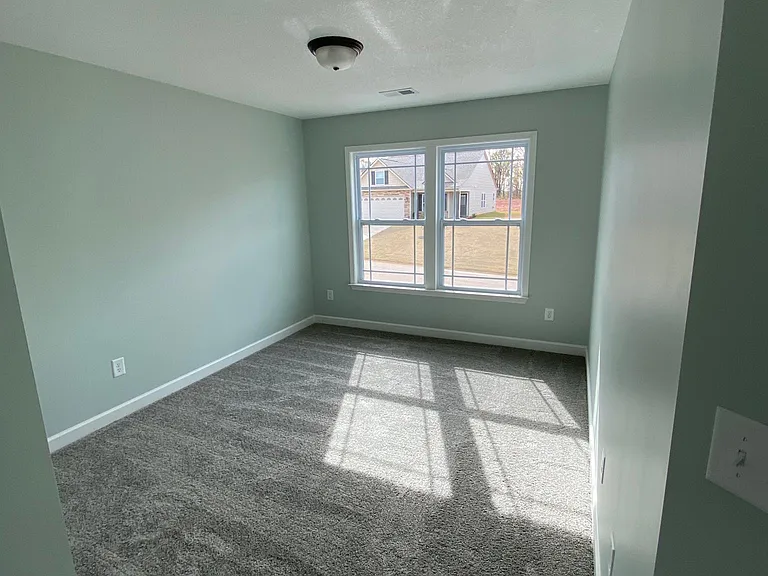 188 Thorn Creek Dr — Photo 15