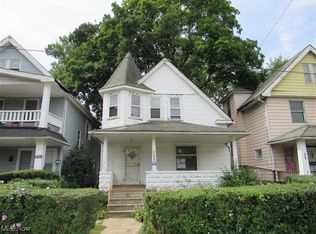 12712 Cornado Ave, Cleveland, OH 44108