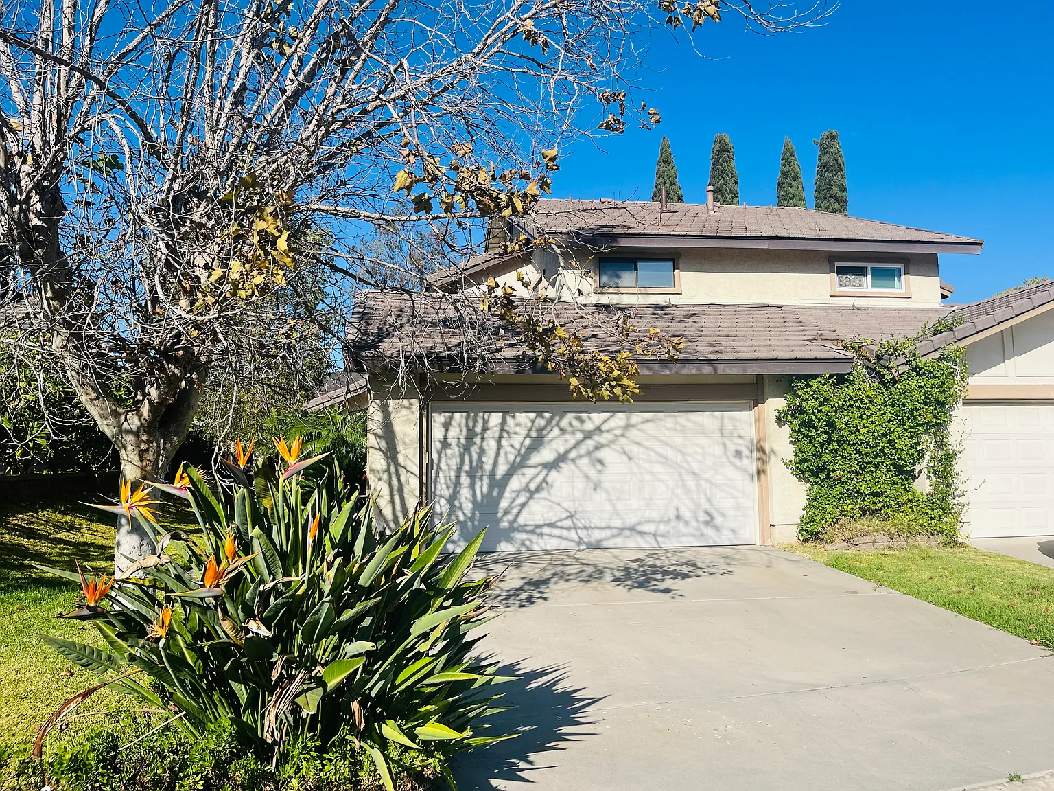 2 bed, 2.5 bath, 1387 sqft, $3,100 — Photo 1