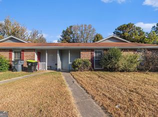 1609 Riverside Trl NE, Conyers, GA 30013