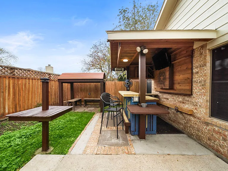 12026 Westwold Dr — Photo 29