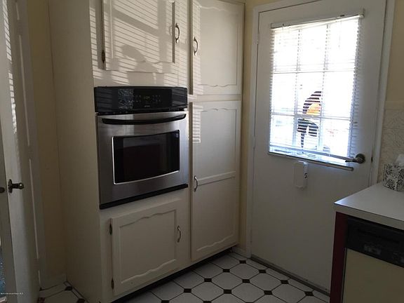 3rd image of 1229D Dumbarton Dr #100D