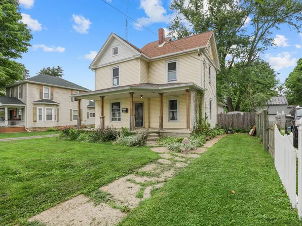 80 Salem Ave, Fredericktown, OH 43019