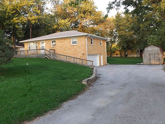2nd image of 2446 N County Road 1000 E