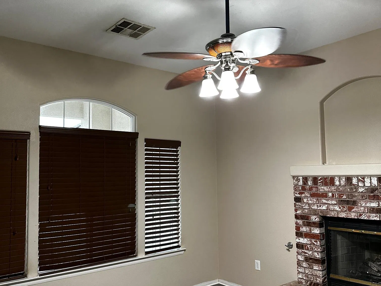 10608 Delusion Dr — Photo 3