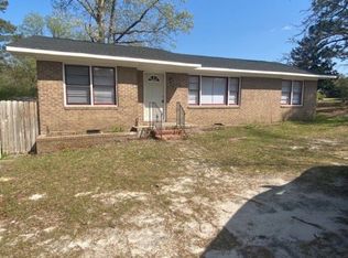 2045 Rim Rd, Fayetteville, NC 28314