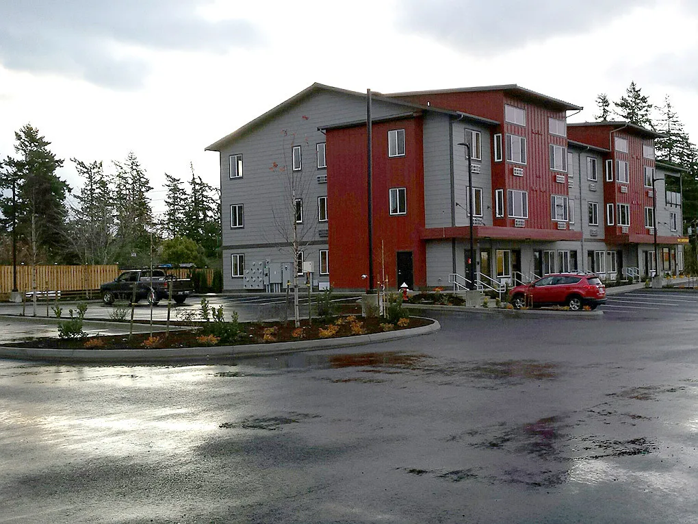 194 E. Bakerview Rd — Photo 3