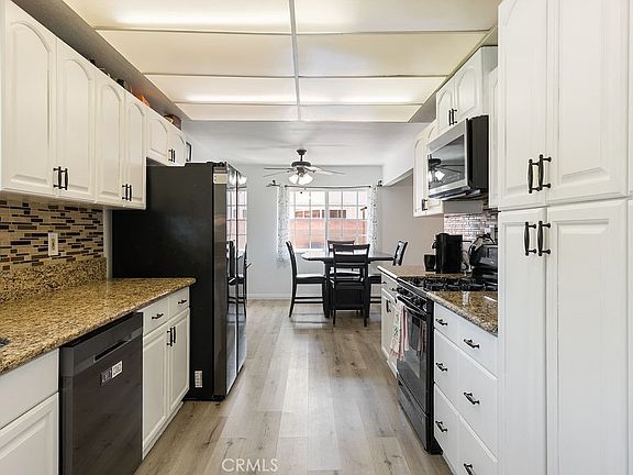 5th image of 340 E Old Mill Rd