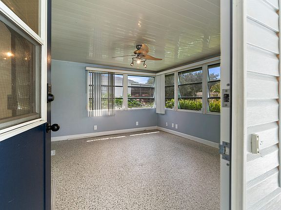 5th image of 2659 SW MONARCH Trail