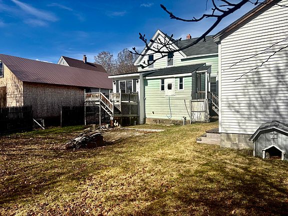 3rd image of 420 Katahdin Avenue