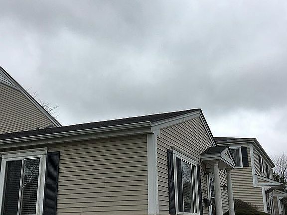 3rd image of 1024 Cove Dr