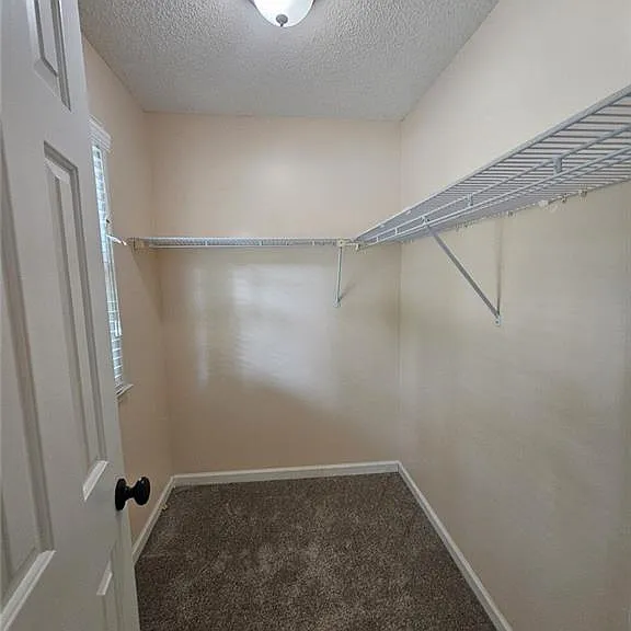290 Oakmere Dr — Photo 12
