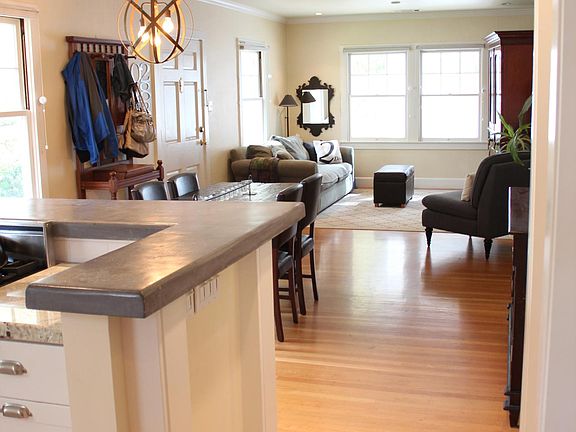 5th image of 624 Santa Ynez Way