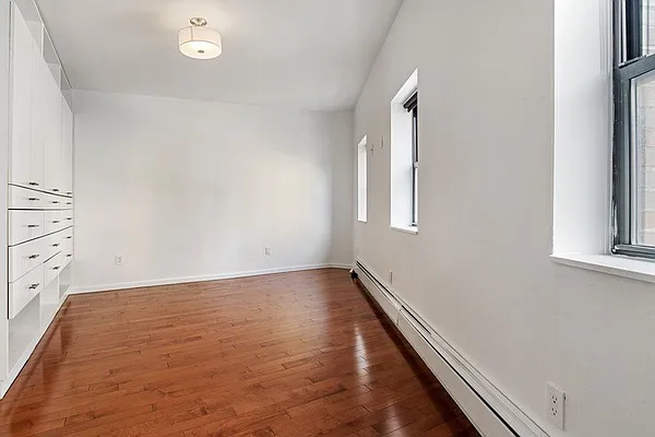 Rented by Compass | media 17