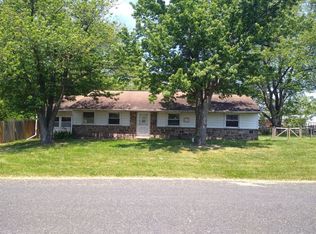 15 Betty Ln, Royersford, PA 19468