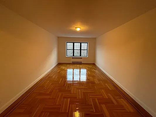 Rented by Contact Realty | media 42