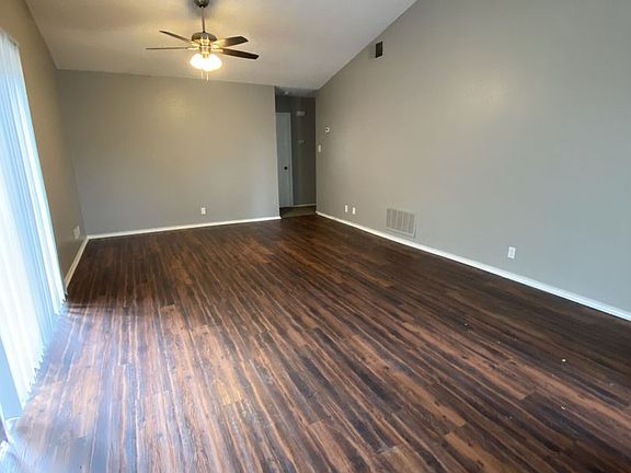 5th image of 8930 Hambledon Dr