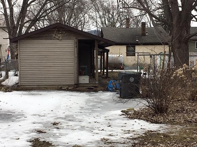 2nd image of 517 Kane St