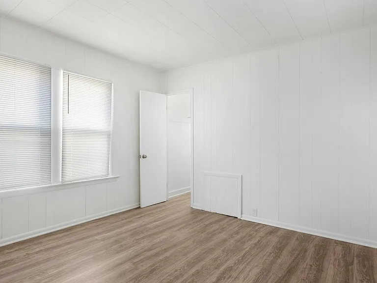 856 Wayside Rd #B — Photo 10