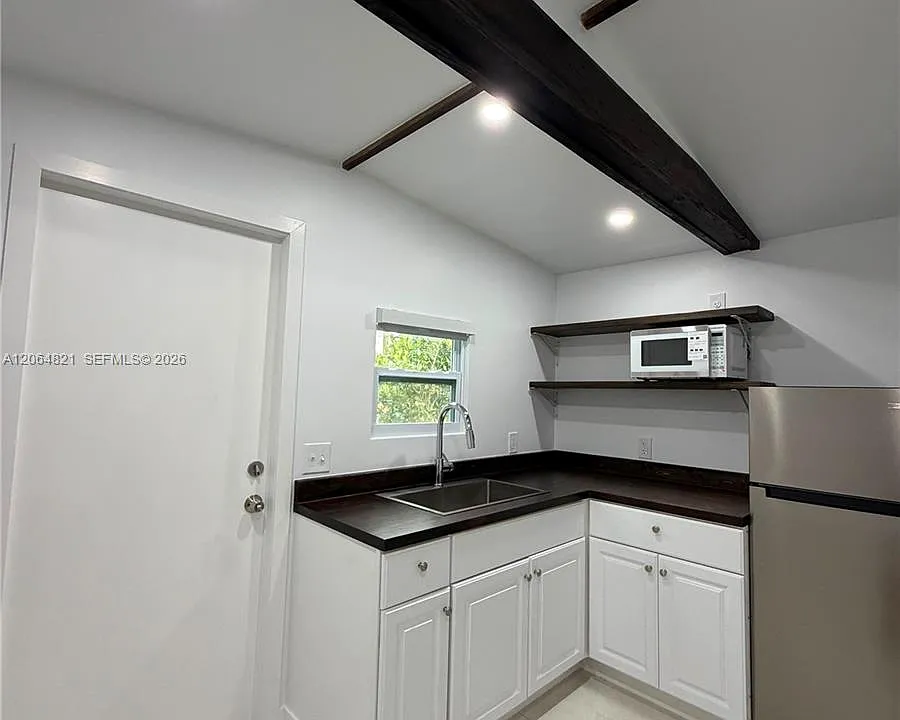1400 SW 29th Ave #1