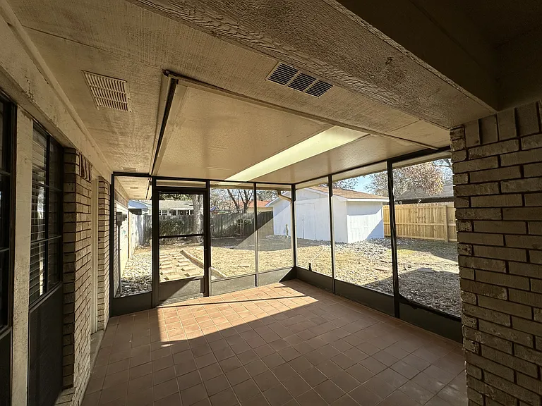 24 Heatherwood Dr — Photo 15