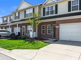 9727 Rolling Plain Dr, Noblesville, IN 46060