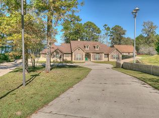 303 Hughes Rd, Coldspring, TX 77331