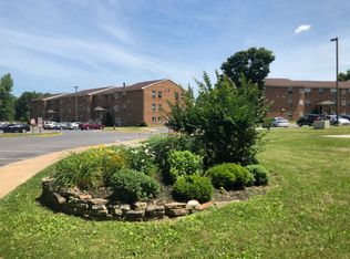 Oak Tree Village, Martinsburg, WV 25404