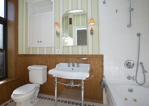 5th image of 351 W 114th St APT 4C