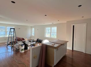 290 Riverside Ave #U2, Medford, MA 02155