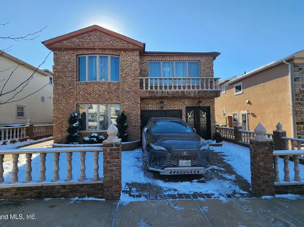 59 Radford St, Staten Island, NY 10314