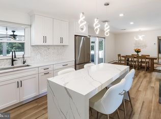 13640 Aden Rd, Nokesville, VA 20181
